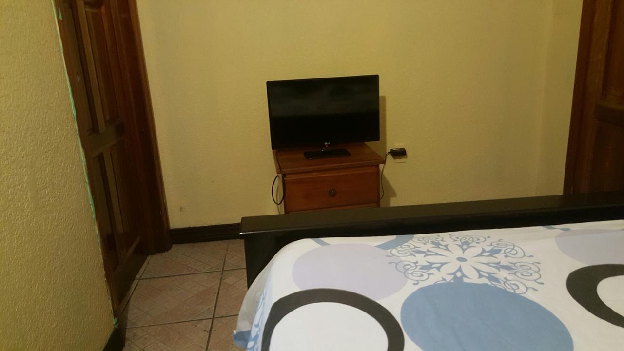 Hotel Central Park San Pedro  Luaran gambar