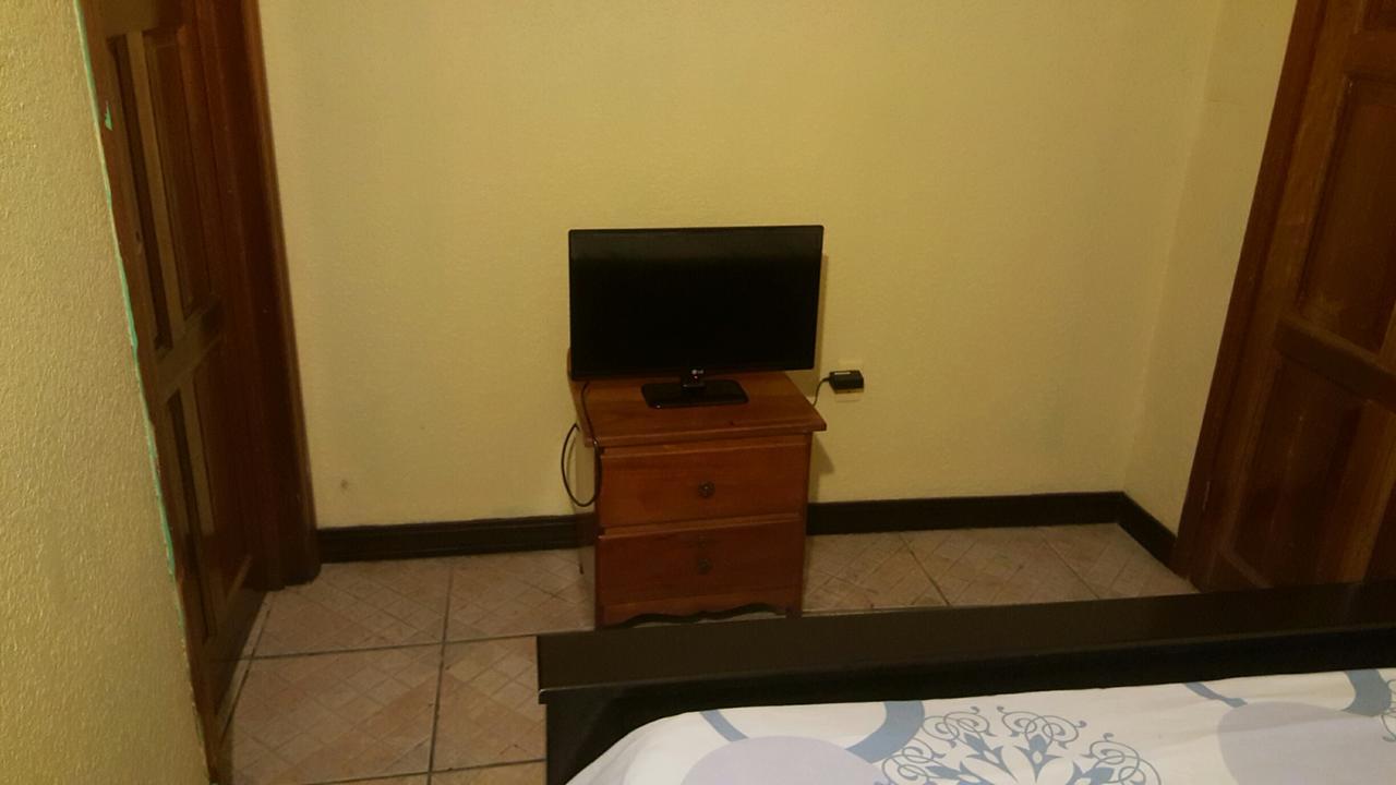 Hotel Central Park San Pedro  Luaran gambar